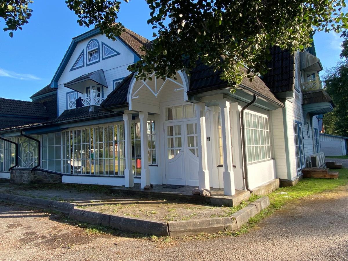 Captain'S House - Kaptenimaja - Apartments Kärdla Exterior foto